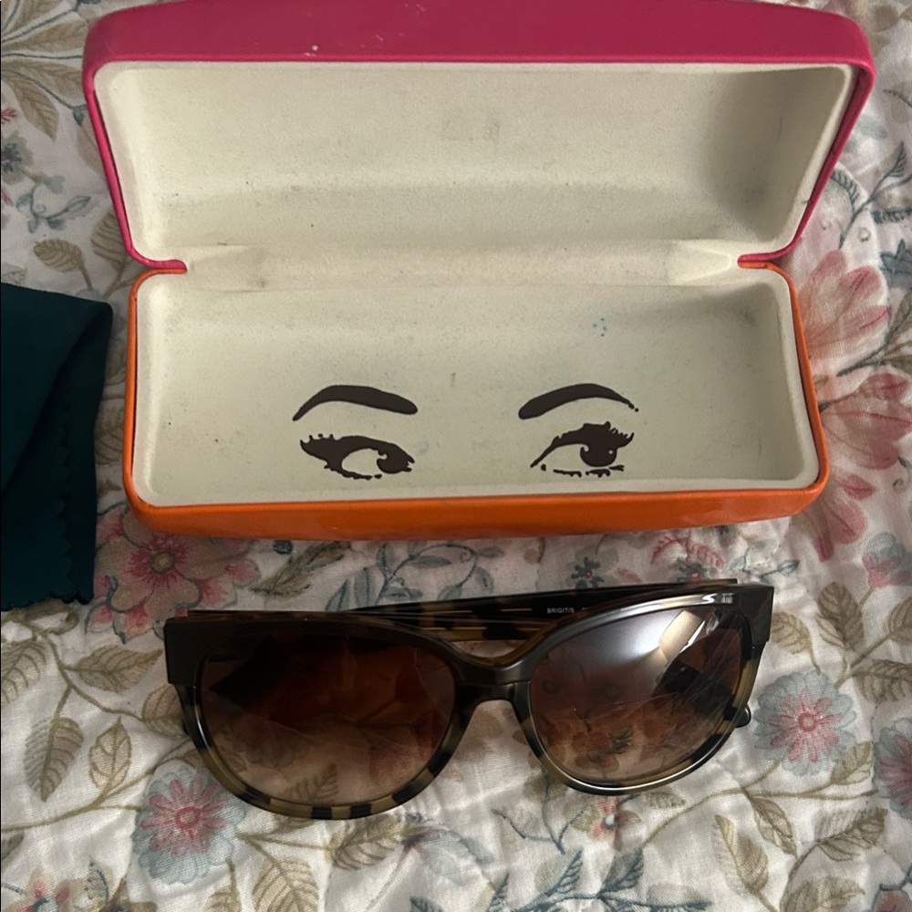 Tortoise Shell Sunglasses
